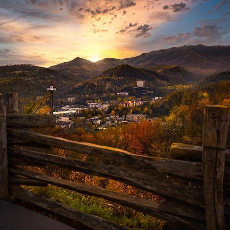 Her Majesty'S Way, Awesome Mtn Views, 1089 Free Tickets Each Paid Day, Dollywood And More Gatlinburg Eksteriør bilde